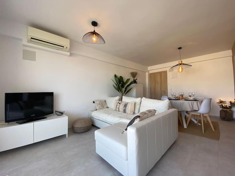 アルビールCosy Flat With Magnificent Views In L'Albirアパートメント エクステリア 写真