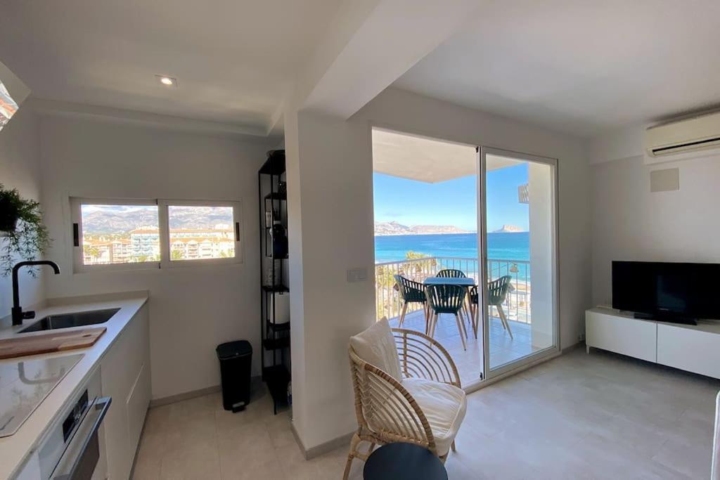 アルビールCosy Flat With Magnificent Views In L'Albirアパートメント エクステリア 写真