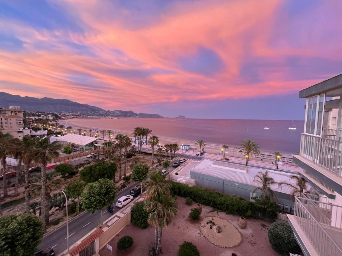 アルビールCosy Flat With Magnificent Views In L'Albirアパートメント エクステリア 写真