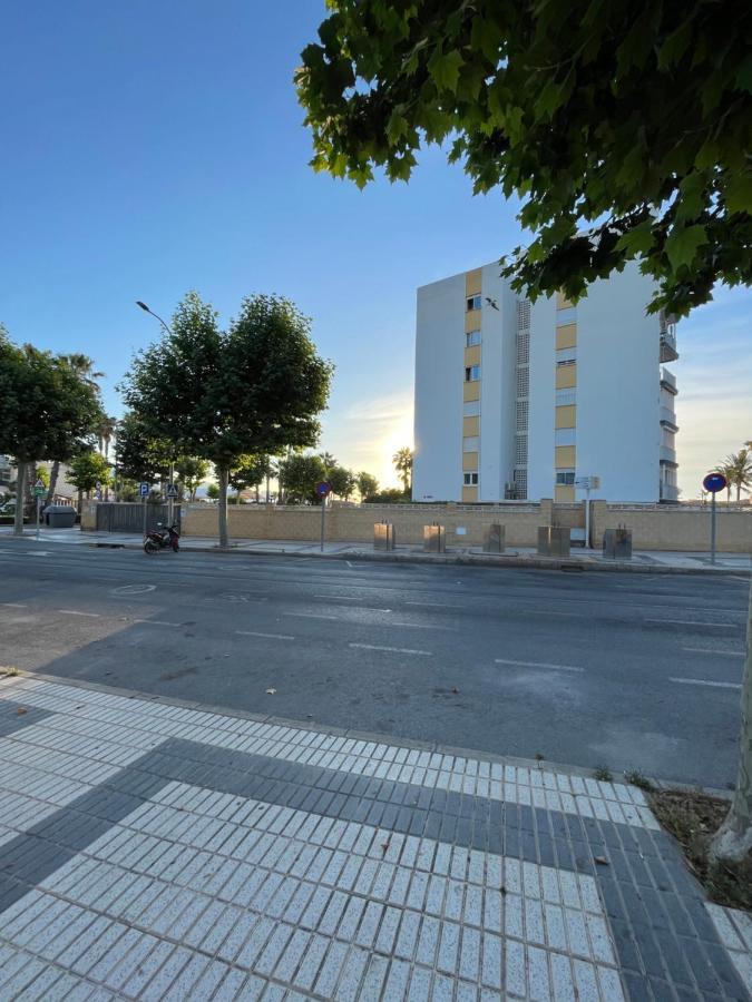 アルビールCosy Flat With Magnificent Views In L'Albirアパートメント エクステリア 写真